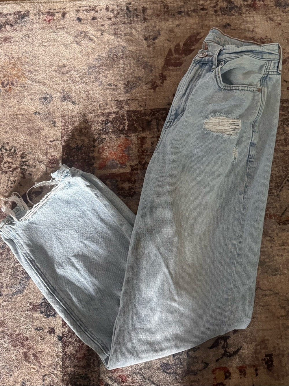 American Eagle Outfitters Light Blue Straight Leg Jeans
